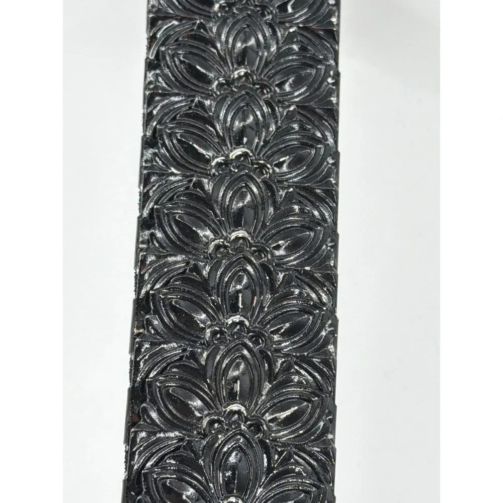 Vintage Black Rhinestone Filigree Stretch Belt Gunmetal Floral Metal Link 30in